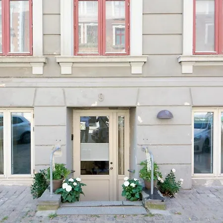 Danish Hygge Close To The Lakes Apartment